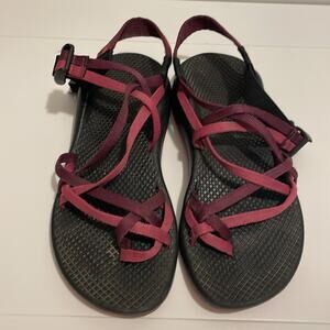 Chaco Zong EcoTread Sport Sandals Women's 7 Pink & Purple Strappy Outdoor
